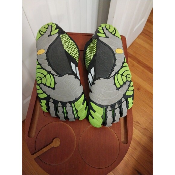 Vibram Five Finger Minimalist Shoes Size 40 8.5-9 Men's Black Green Yellow M3781 - Picture 6 of 7